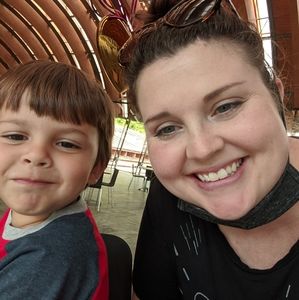 Meet your Posher, Abby